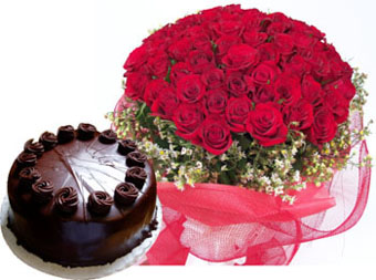 A hand bunch of 50 Roses and 1kg chocolate truffle cake