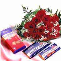A bunch of 12 Roses with mix 10 regular pack of cadbury chocolate
